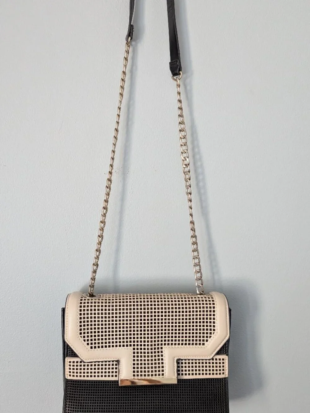 Zara Basic Collection Handbag - Picture 1 of 5